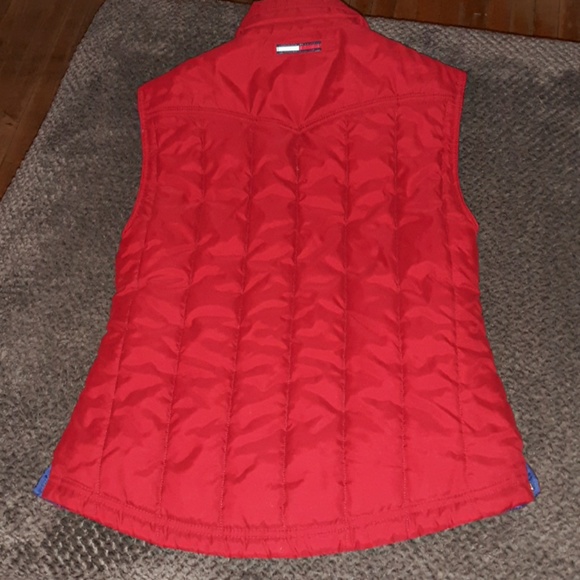 TOMMY HILFIGER Padded Winter Vest! Size Medium! - Picture 8 of 8